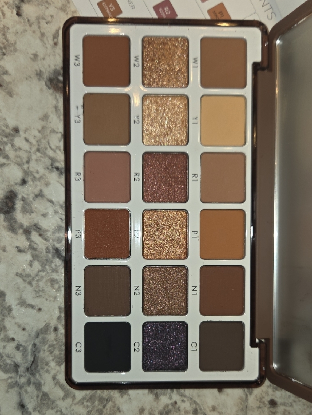 Natasha Denona Warm Neutrals Eyeshadow Palette - Browns, Golds & Bronze - Picture 2 of 3